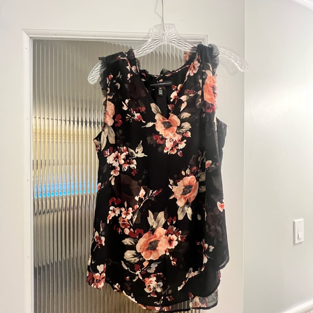 White House black market top